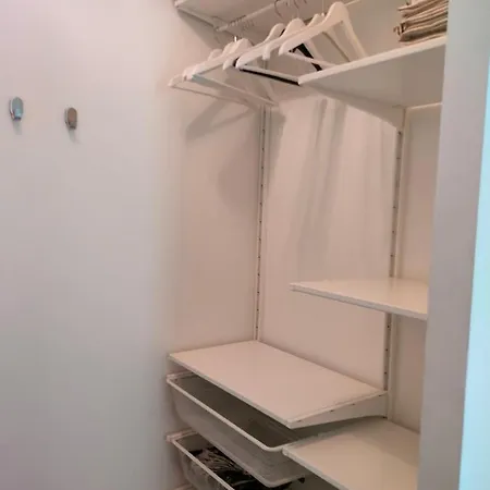 Pieni Kaksio Viihtyisaessae Martissa Appartement Turku Buitenkant foto